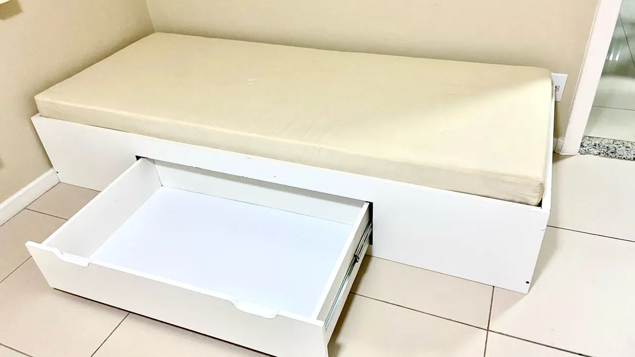 Sofá-Cama em MDF Branco com Gaveta + Colchão e Encosto - Foto 3