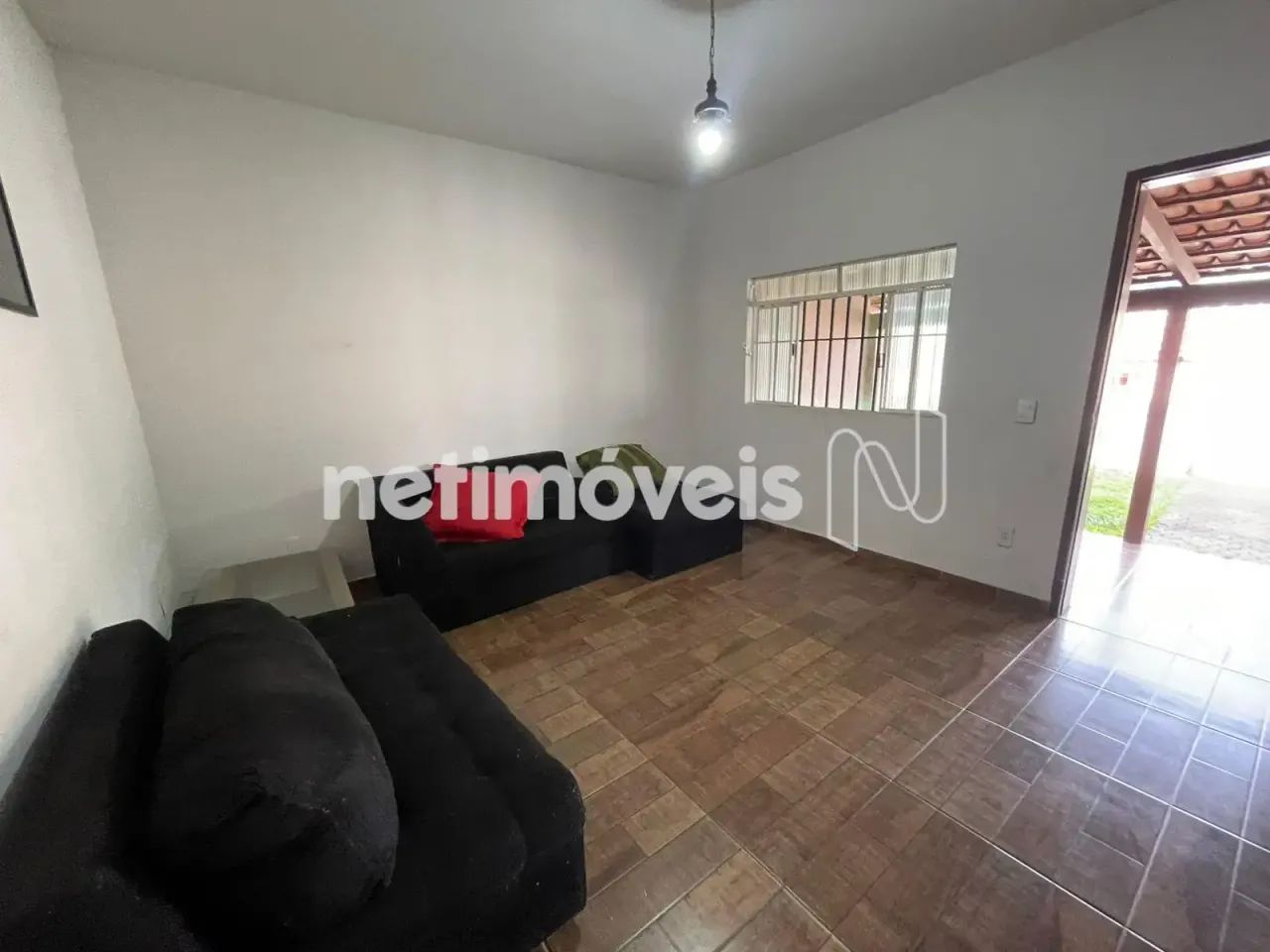 Casa em terreno de 700,00m²; no Centro de Onça do Pitangui/MG - Foto 5