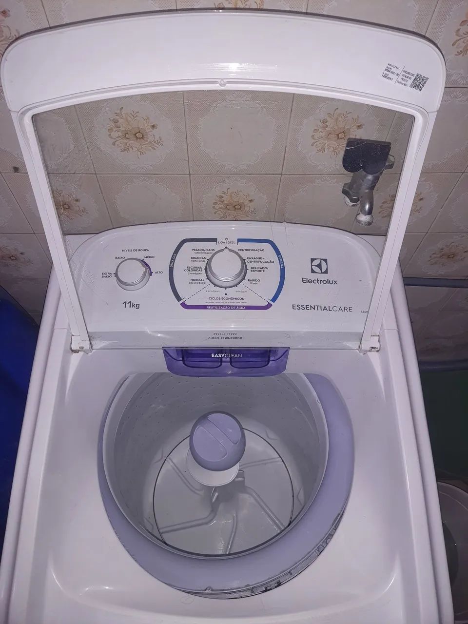 Lavadora Electrolux 11 Kg Mod: LES11 Funcionando com defeito de vazamento! Leiam  - Foto 3