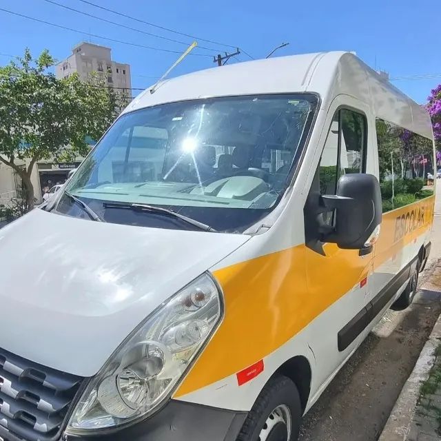 Renault Master 2.3 DCI STD Medio Esco. 20L Dies. 2017 - Foto 2