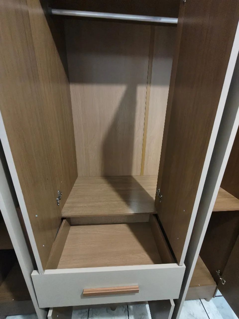 Guarda-Roupa 6 Portas - 3 meses de uso - Foto 4