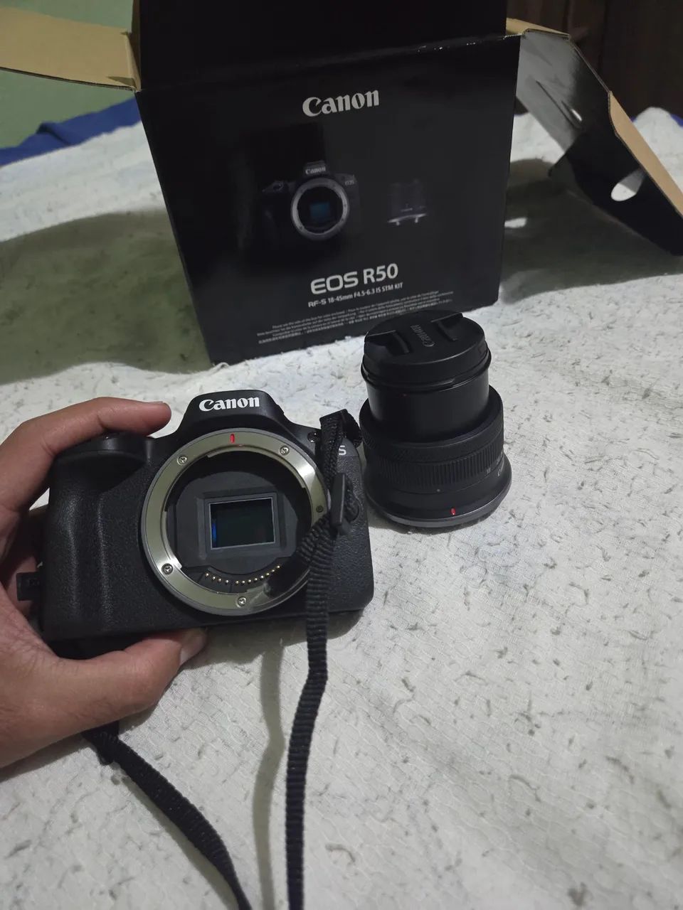 Câmera canon R50 - Foto 4