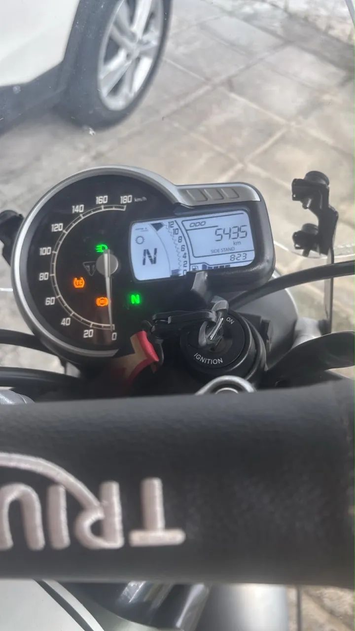 Triumph Scrambler 400x - Foto 2