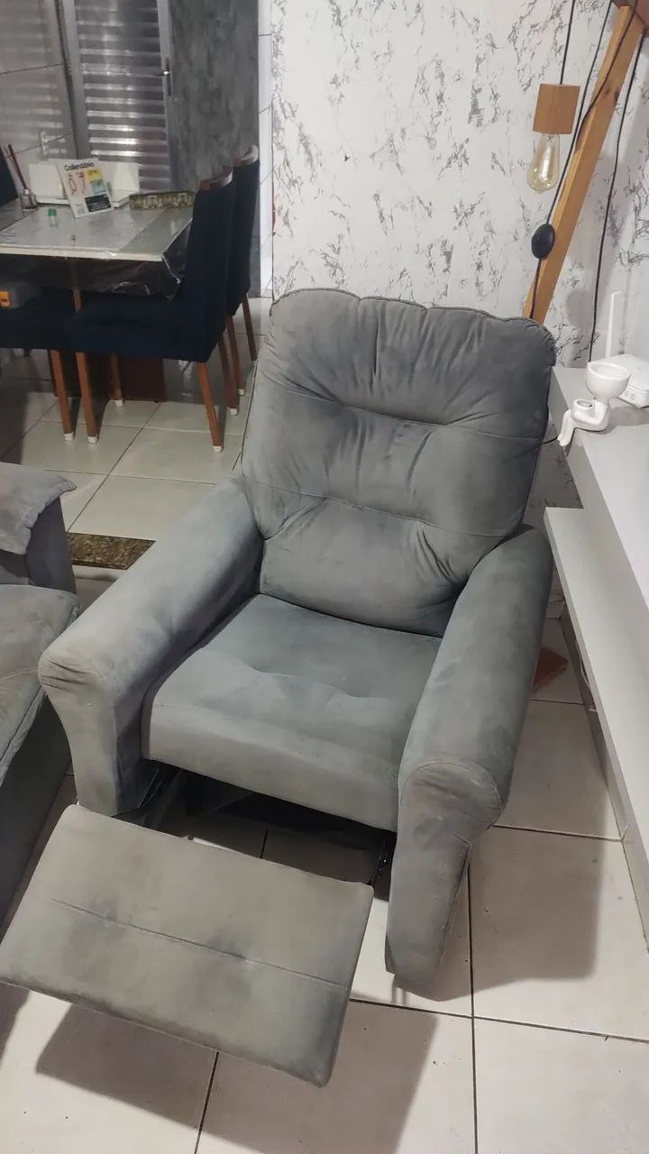 Vendo Poltrona Reclinável  - Foto 5