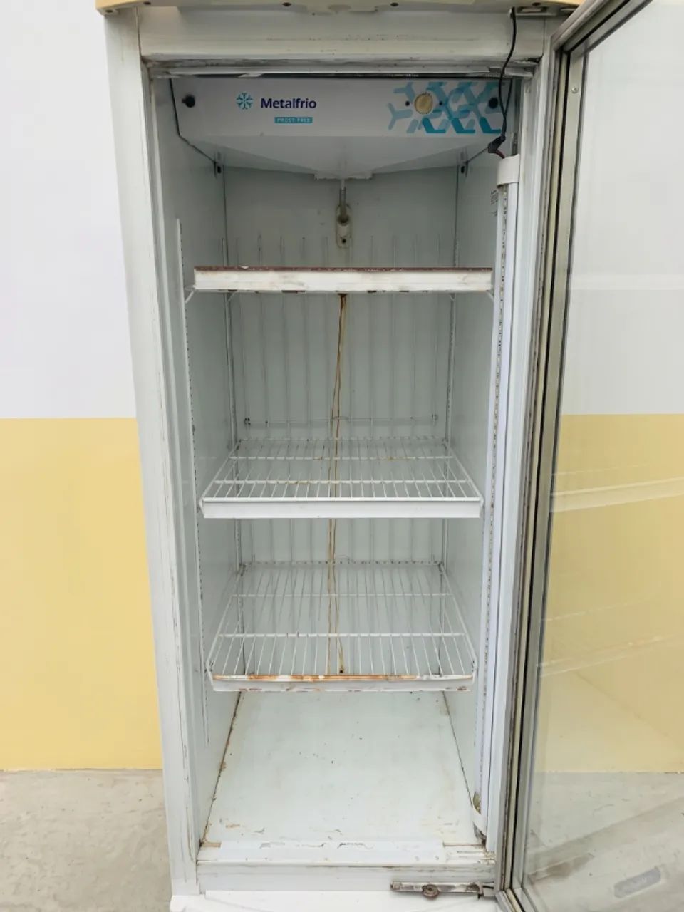 Expositor Vertical MetalFrio VB50R 572L - Foto 2