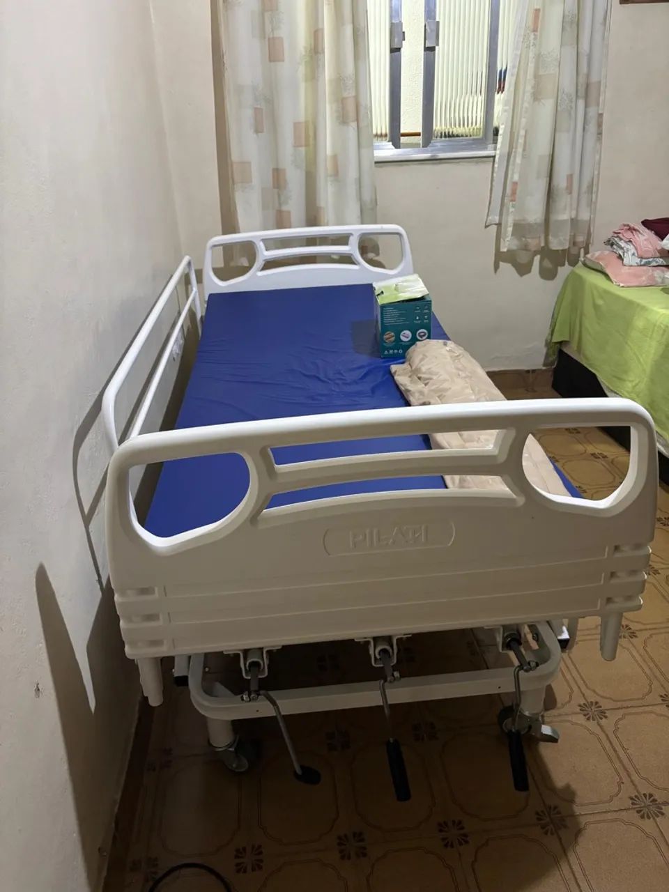 Cama hospitalar manual  - Foto 2