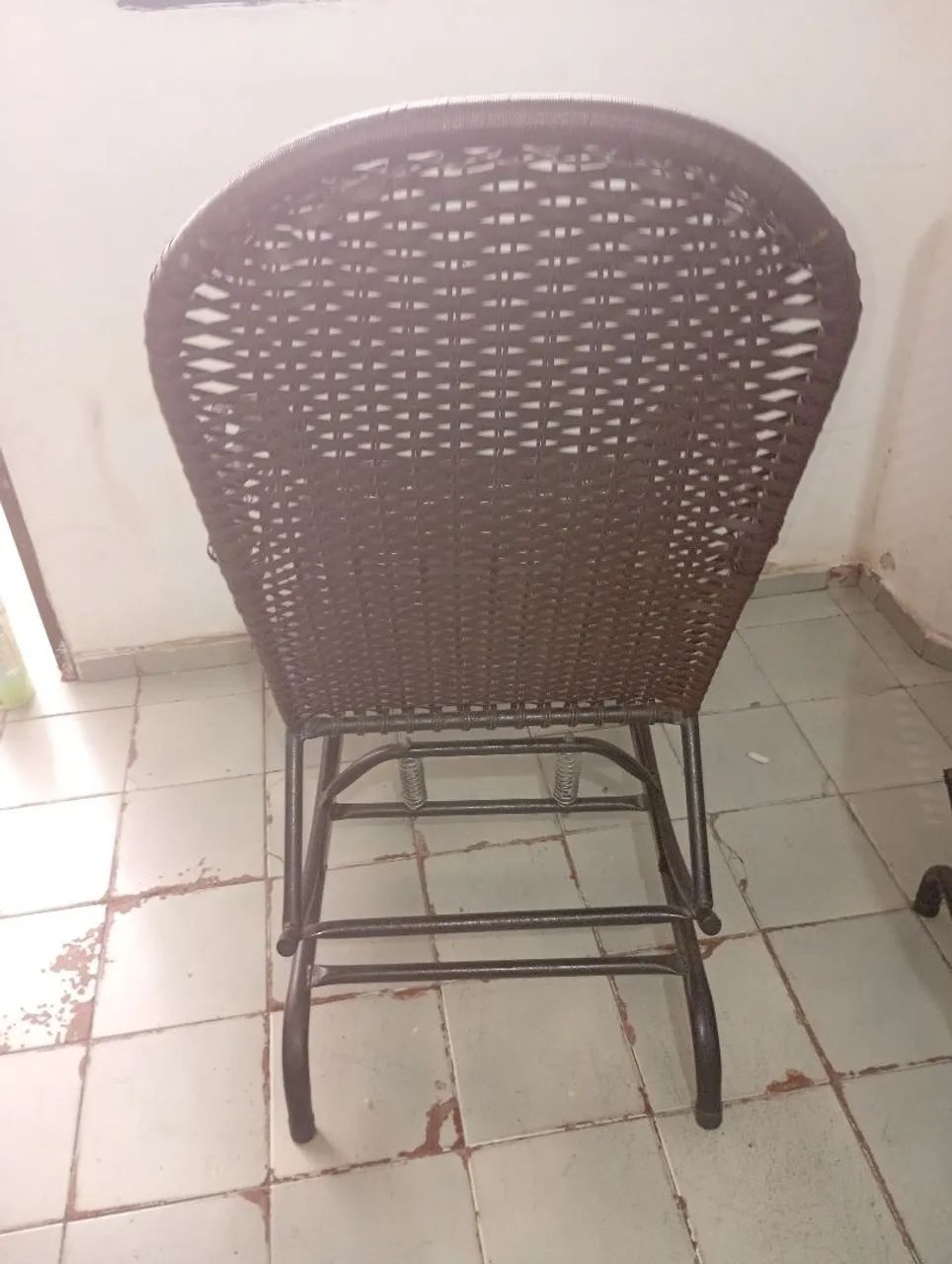Cadeira de balanço em vime  - Foto 2