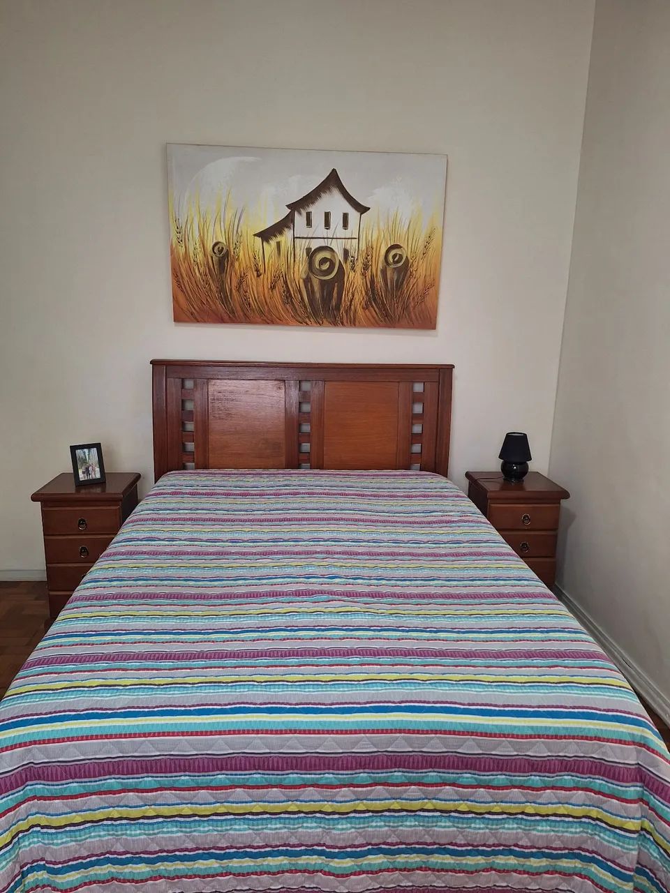  CAMA DE MADEIRA MACIÇA 468259556170158080