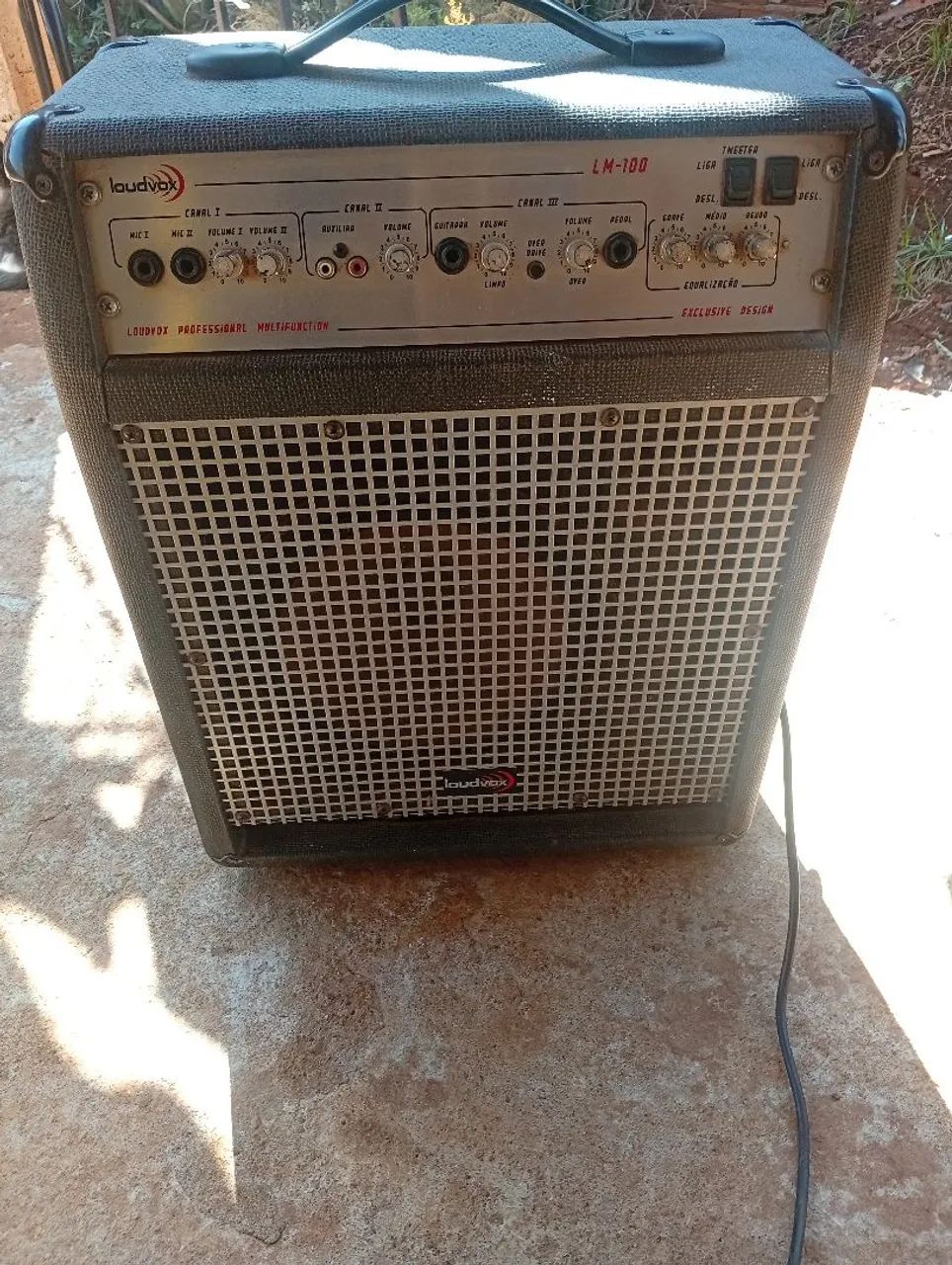vendo caixa amplificadora