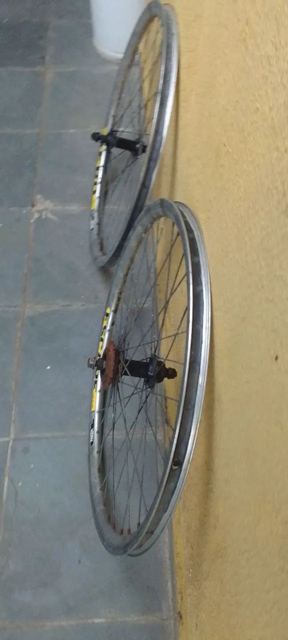  Linda bicicleta juvenil aro 24 - Foto 5