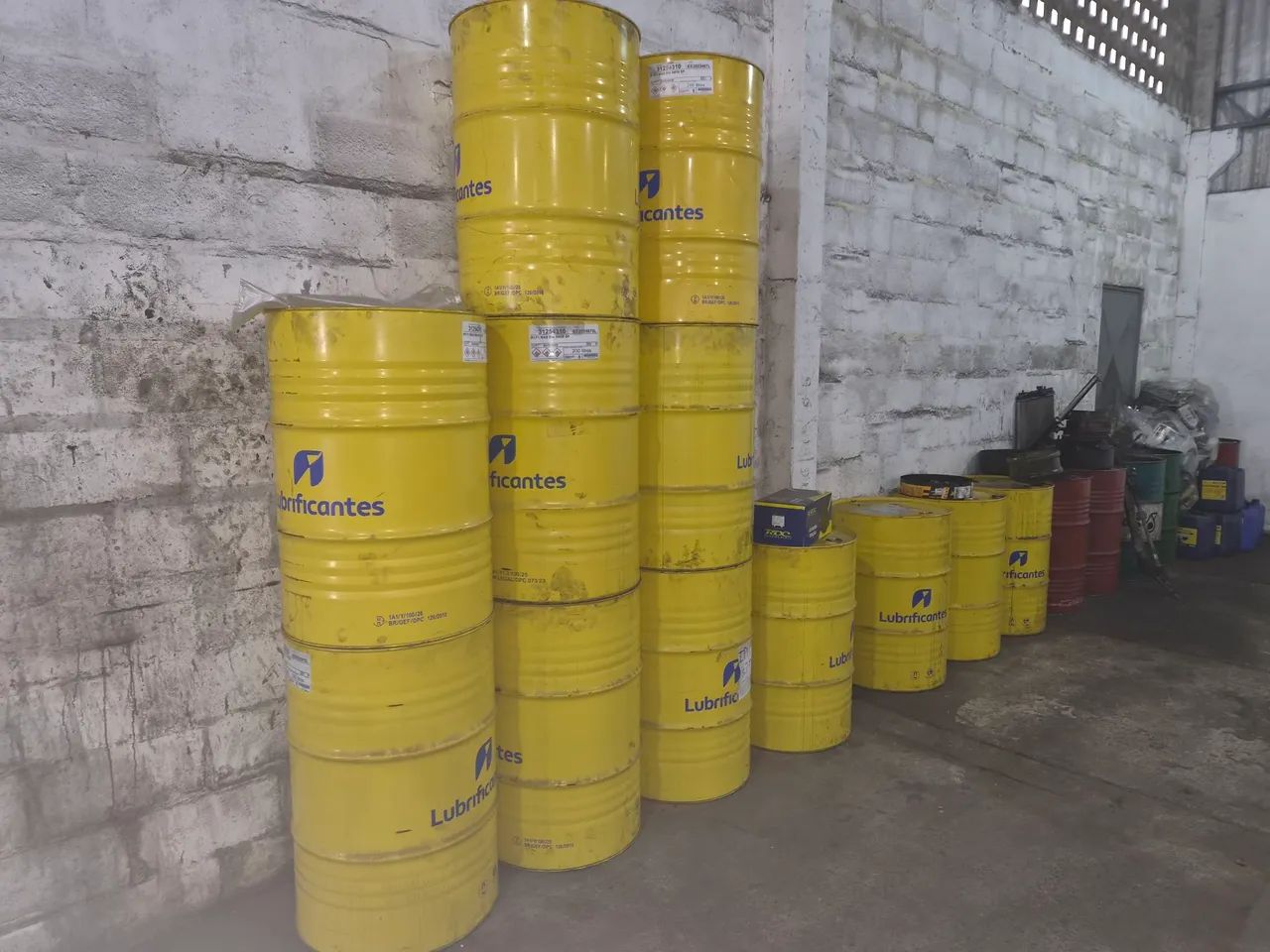 Tonel 200l.