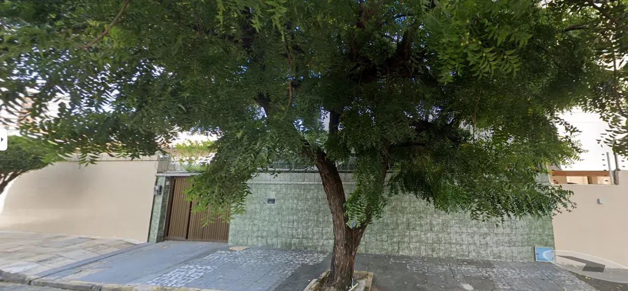 Vendo casa 4/4 com 3 suítes + DCE completa no Bairro de Fátima - Foto 3