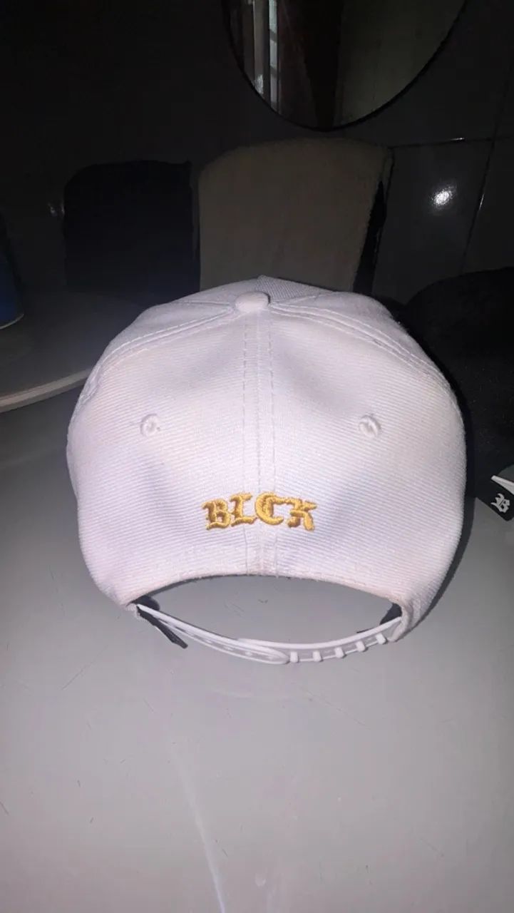 BLCK PRETO E BRANCO (dragão dourado)  - Foto 5