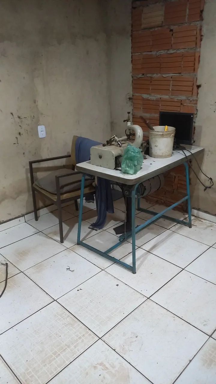 Máquinas de chanfrar para calcados