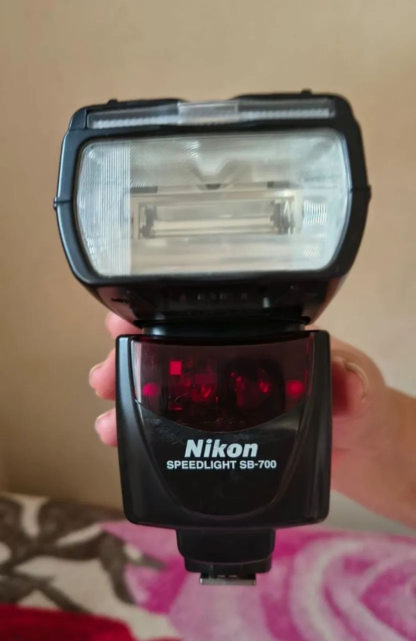 Flash Nikon Speedlight SB-700