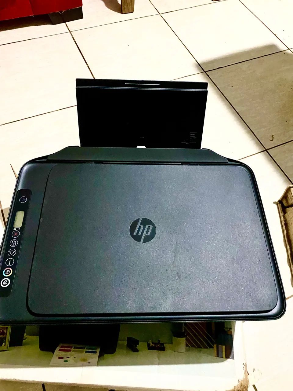 Impressora multifuncional HP Deskjet Ink Advantage 2774 - Foto 2
