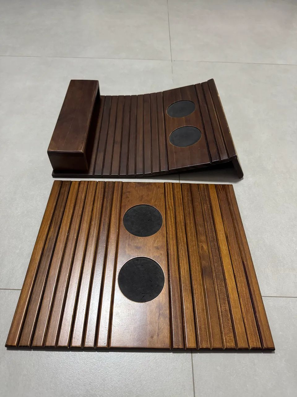 Porta copo e objeto para braço de sofá (madeira)