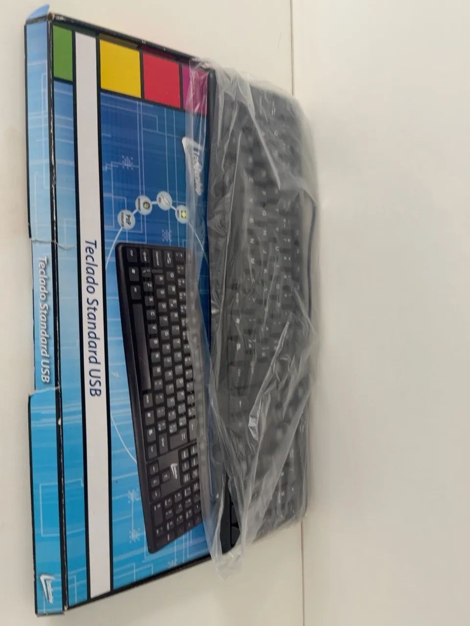 Teclado Standard USB Leadership - com caixa