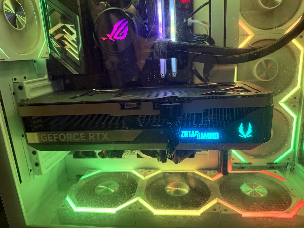 NVIDIA GeForce RTX 5090 Zotac SOLID 32GB - Testada no FurMark e Funcionando 100% - Foto 3