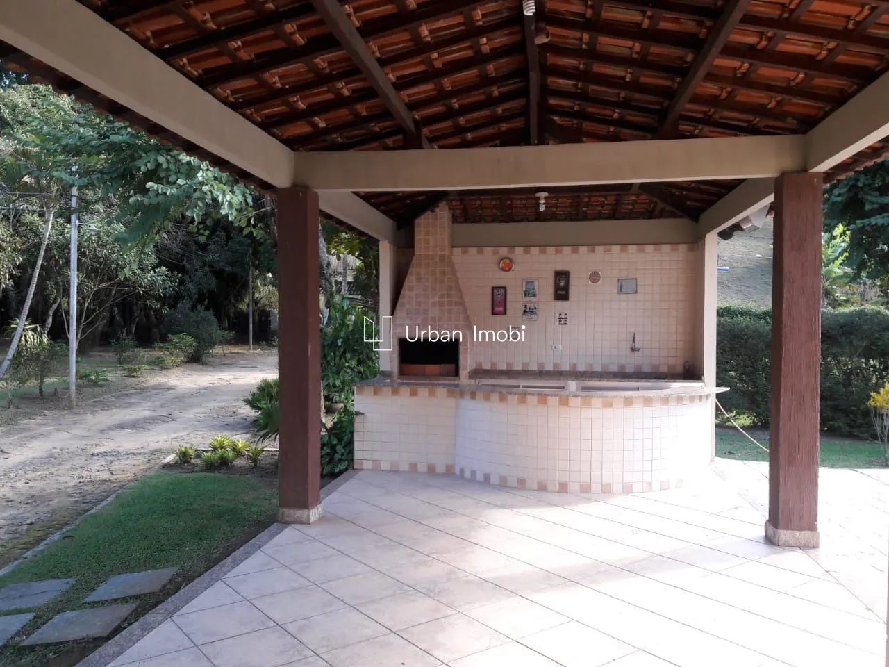 CHÁCARA COMPLETA COM 13.000M², PISCINA, CAMPO E 2 SUÍTES! - Foto 4