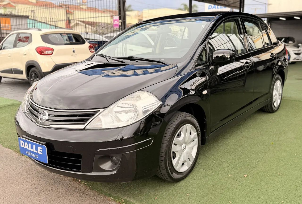 Nissan Tiida S 1.8 MT 2012