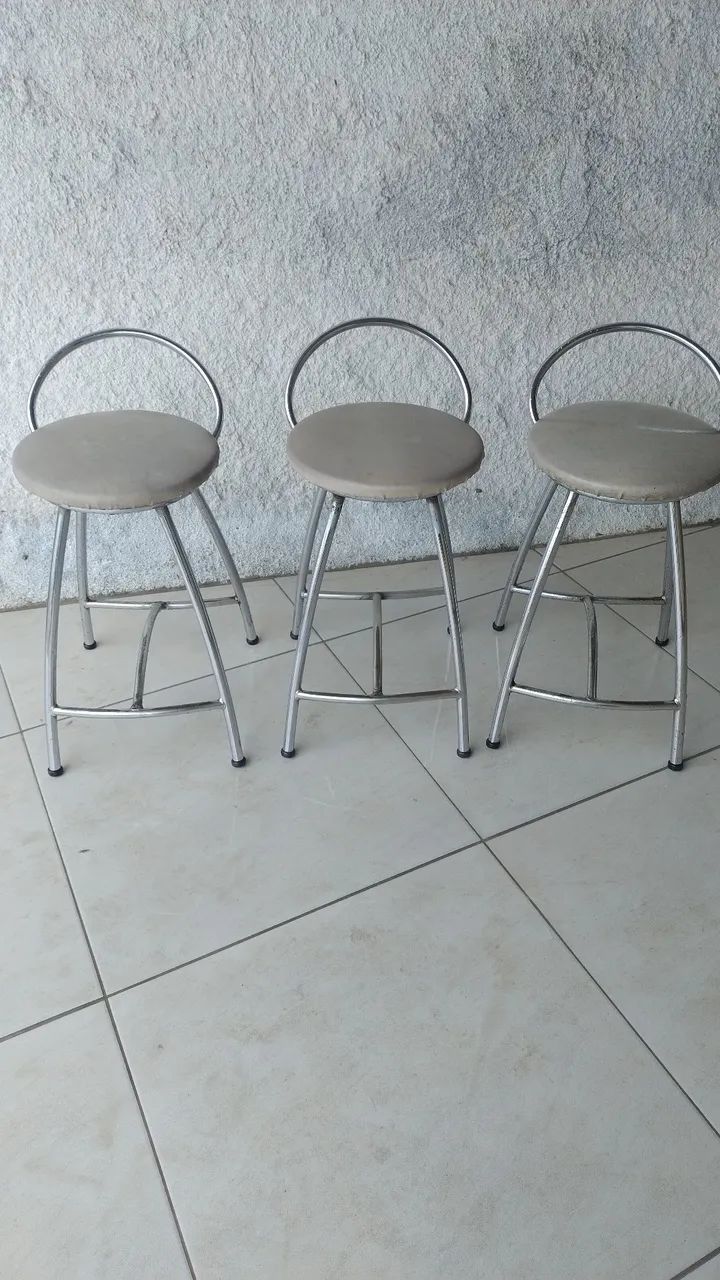 Banquetas de aço cromado 
