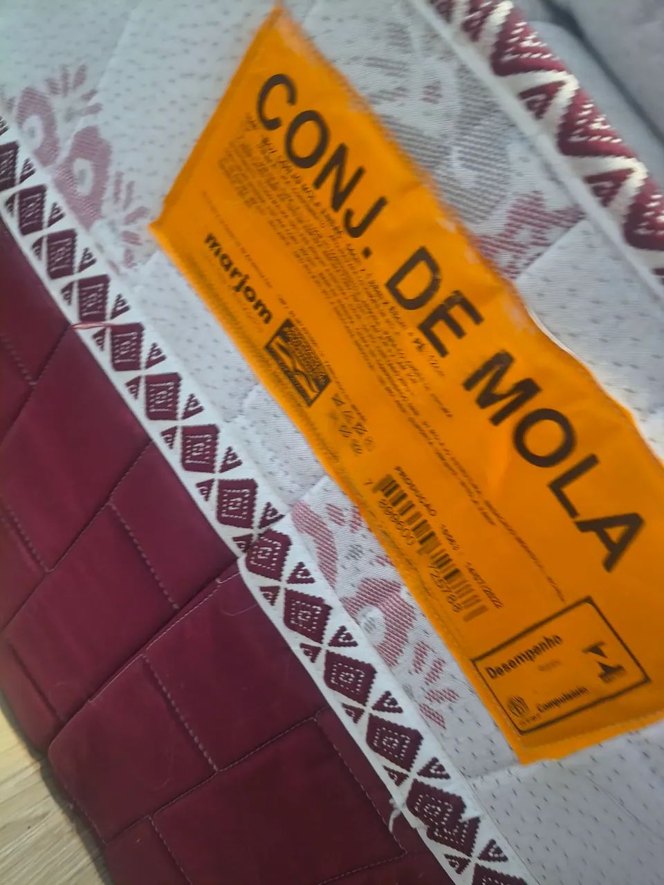 Cama de solteiro com molas ensacada semi nova  - Foto 4