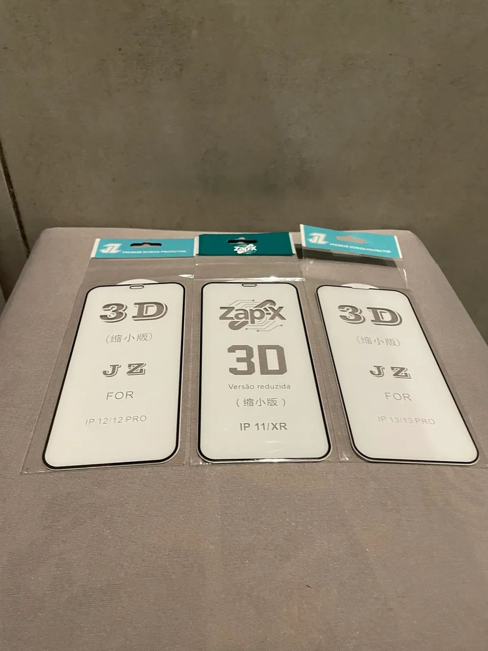 Kit 3 Películas iPhone XR ao 14 - Vidro Temperado