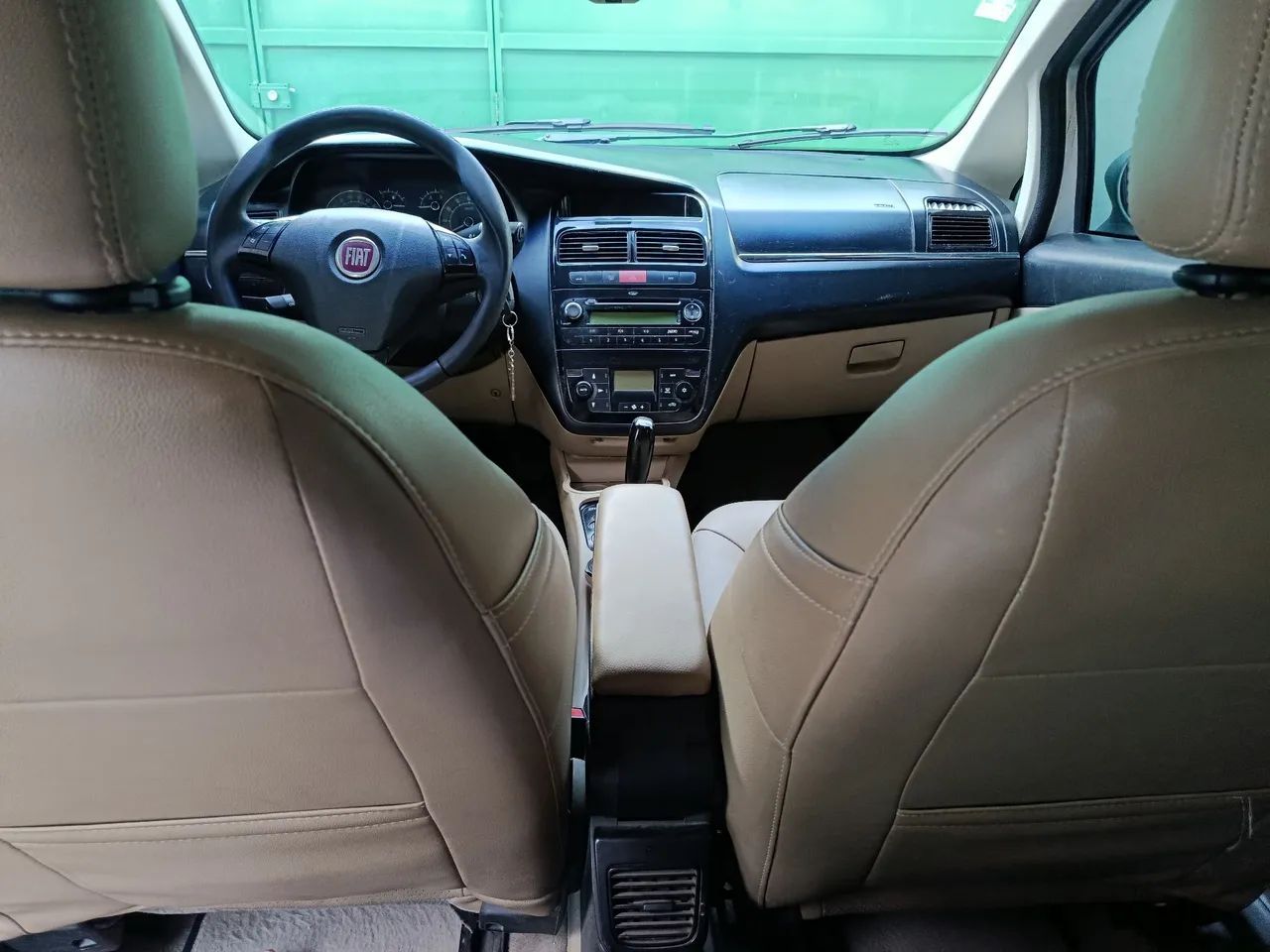 Fiat Linea Absolute 1.9/1.8 Flex Dualogic 4P 2011 - Foto 5