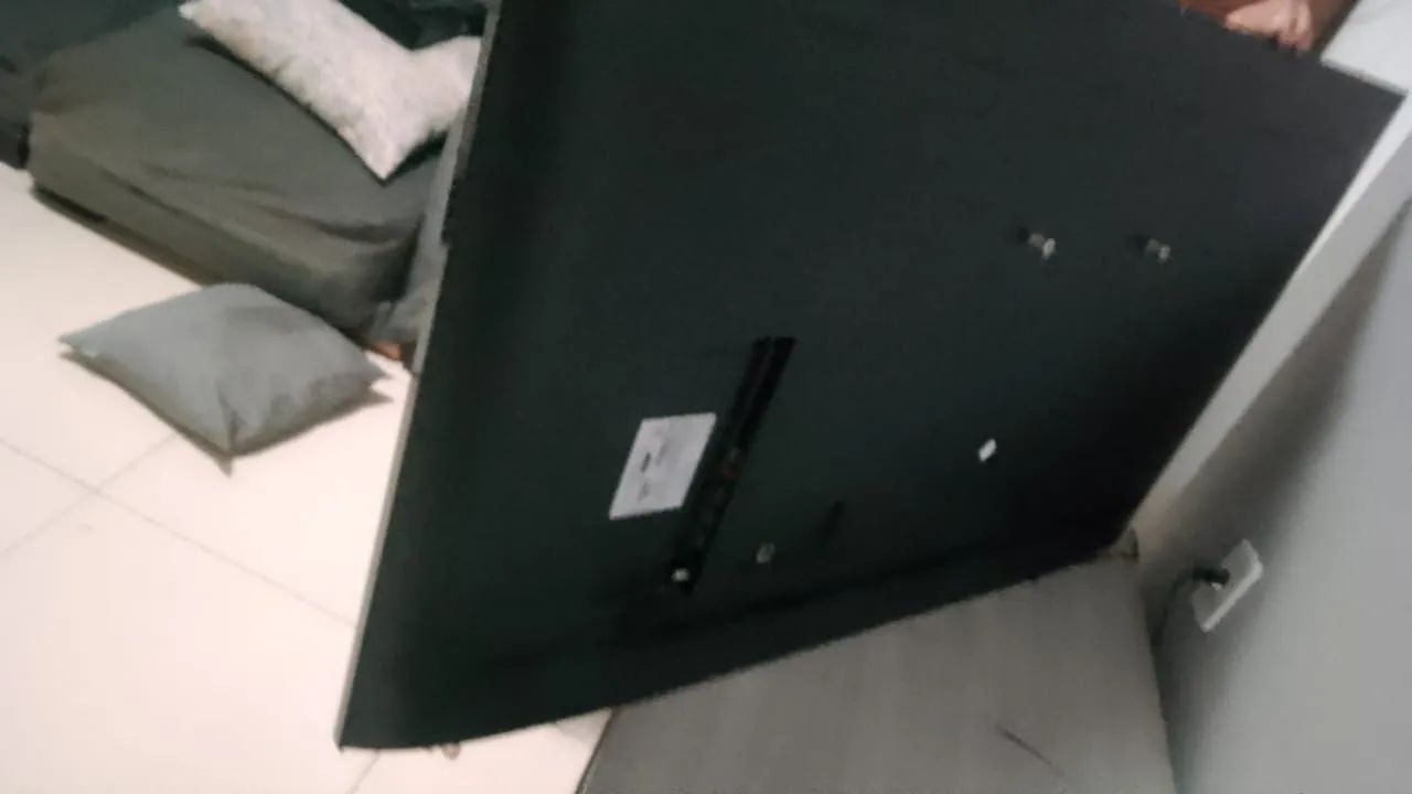 Vendo smartv sansumg com defeito  - Foto 2