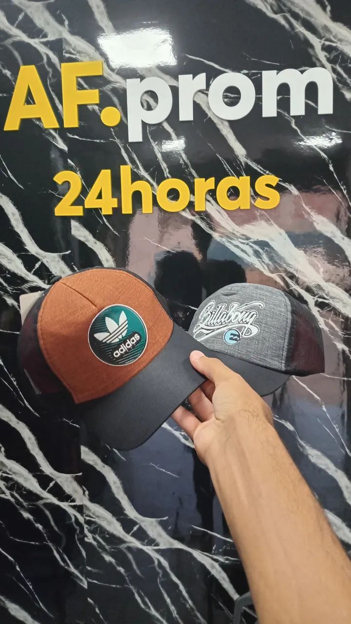 BONÉS ATACADO VARIADOS