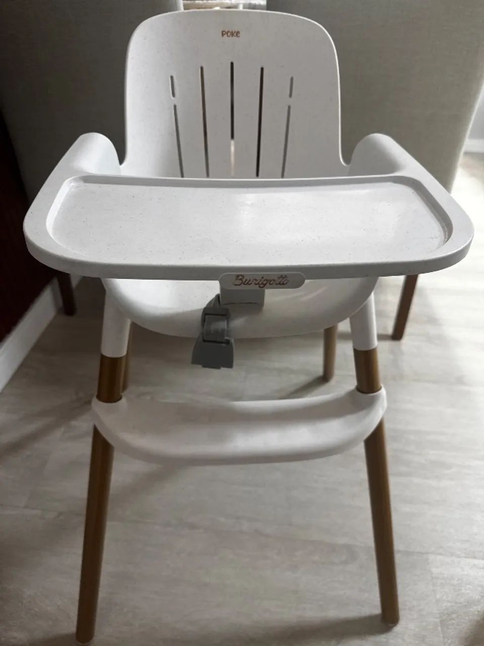 Cadeira de alimentação 