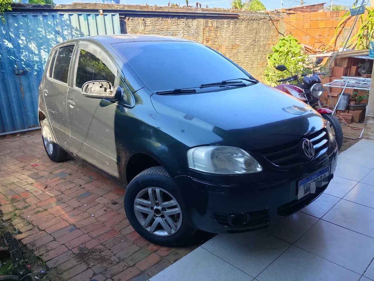 Volkswagen Fox Plus 1.0mi/ 1.0mi Total Flex 8V 4P 2005 - Foto 2