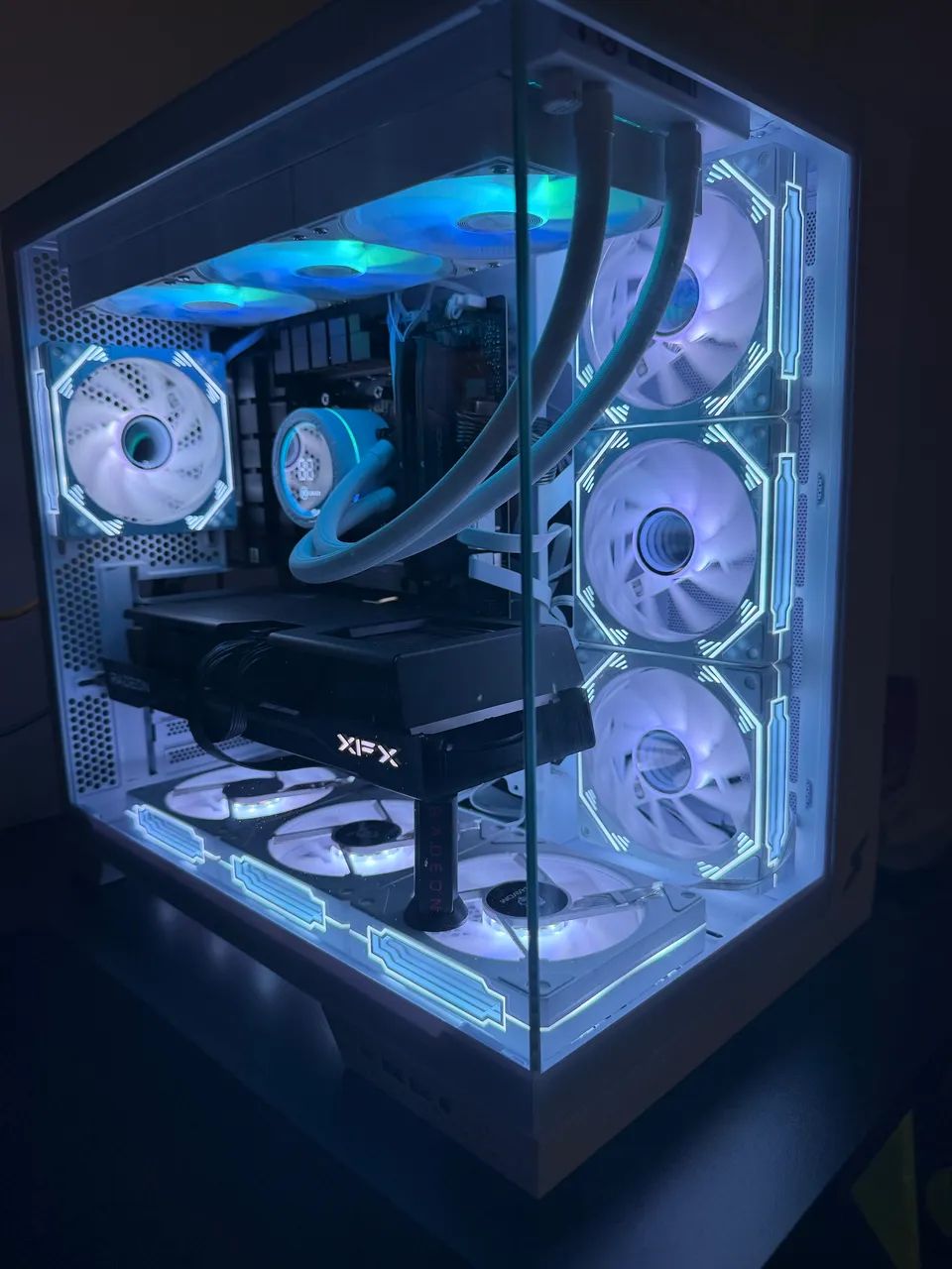 Pc Gamer 9800x3d + 9070 XT