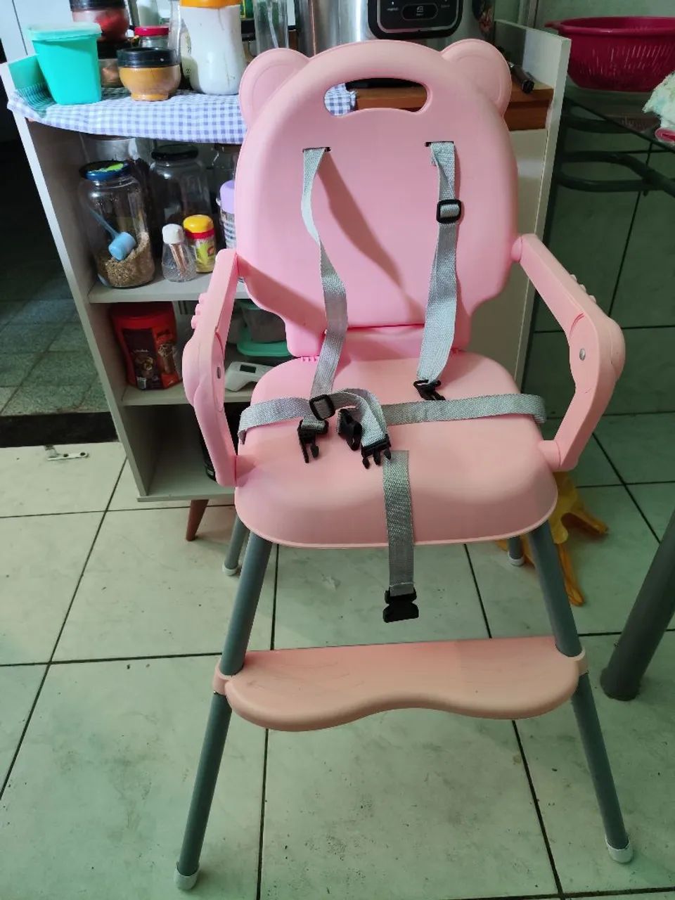 Cadeirinha de alimentação 