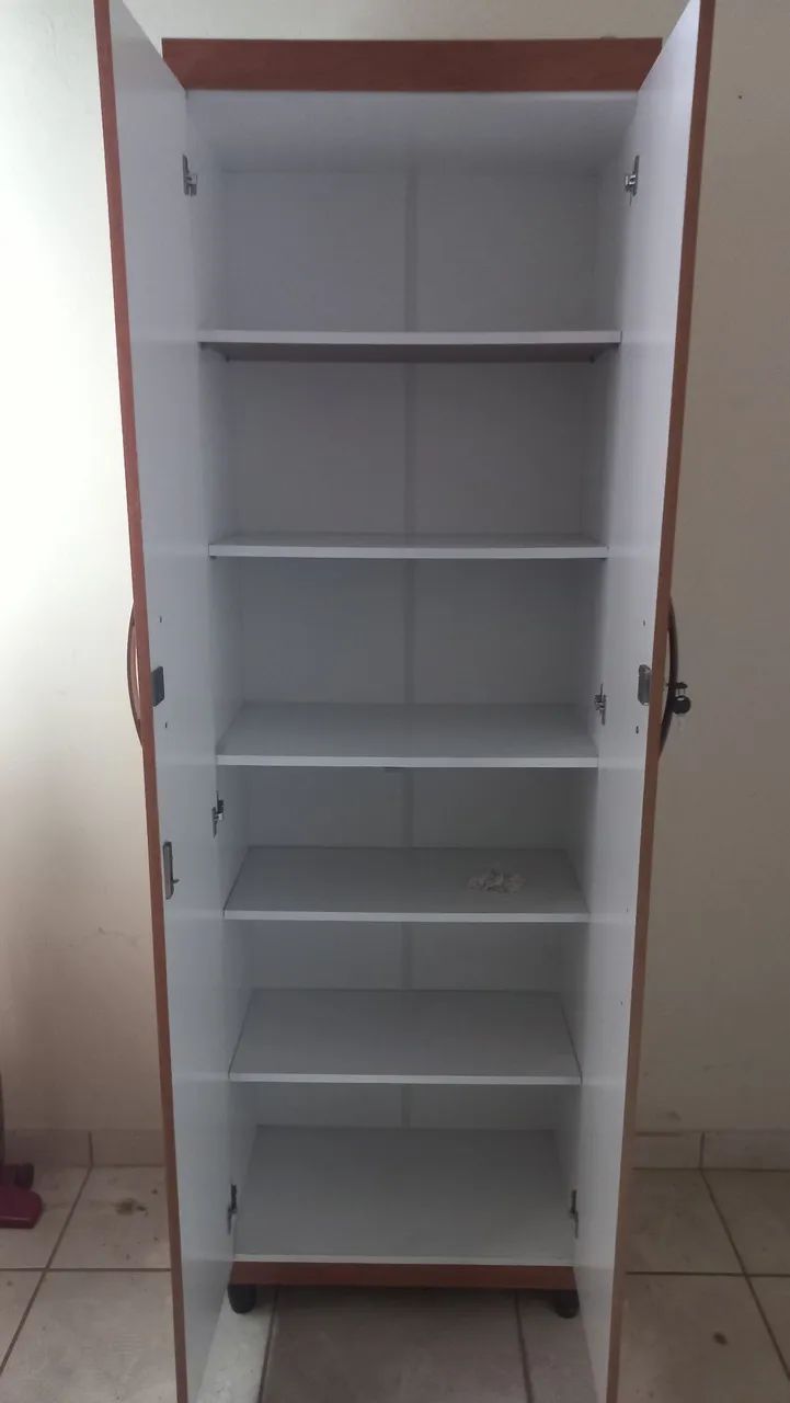 Armário multiuso conservado  - Foto 2