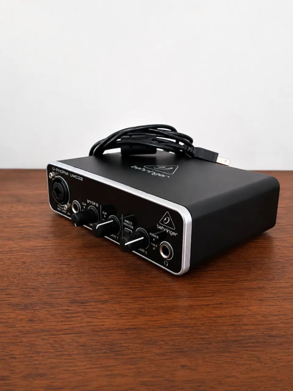 Interface de Áudio Behringer - Foto 2
