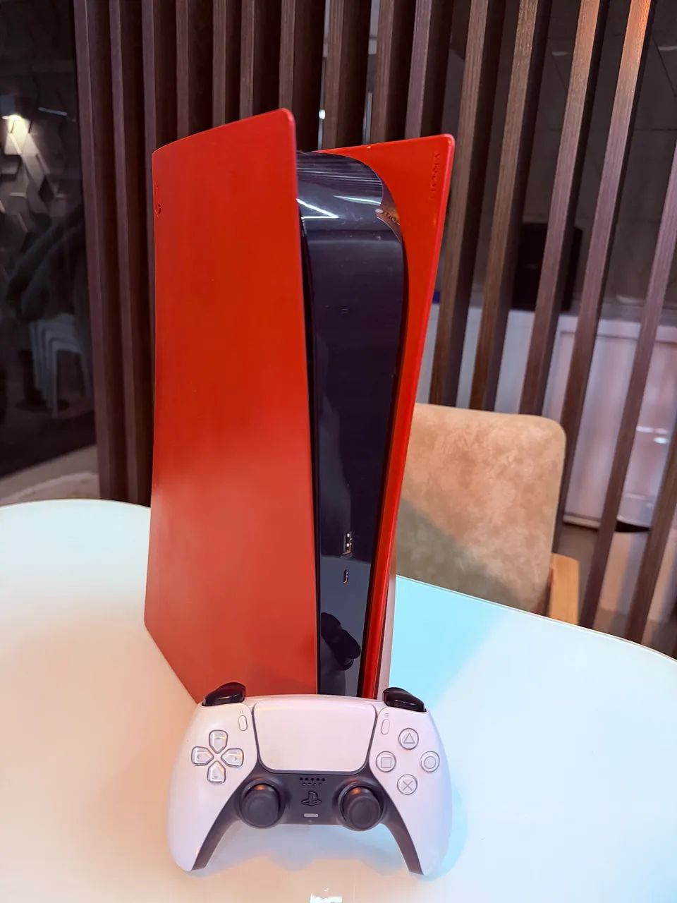 Playstation 5, Fat, Mídia Física, 1 Controle, Capa Vermelha