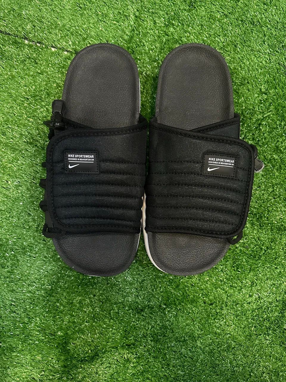 Chinelo Nike Assuna 