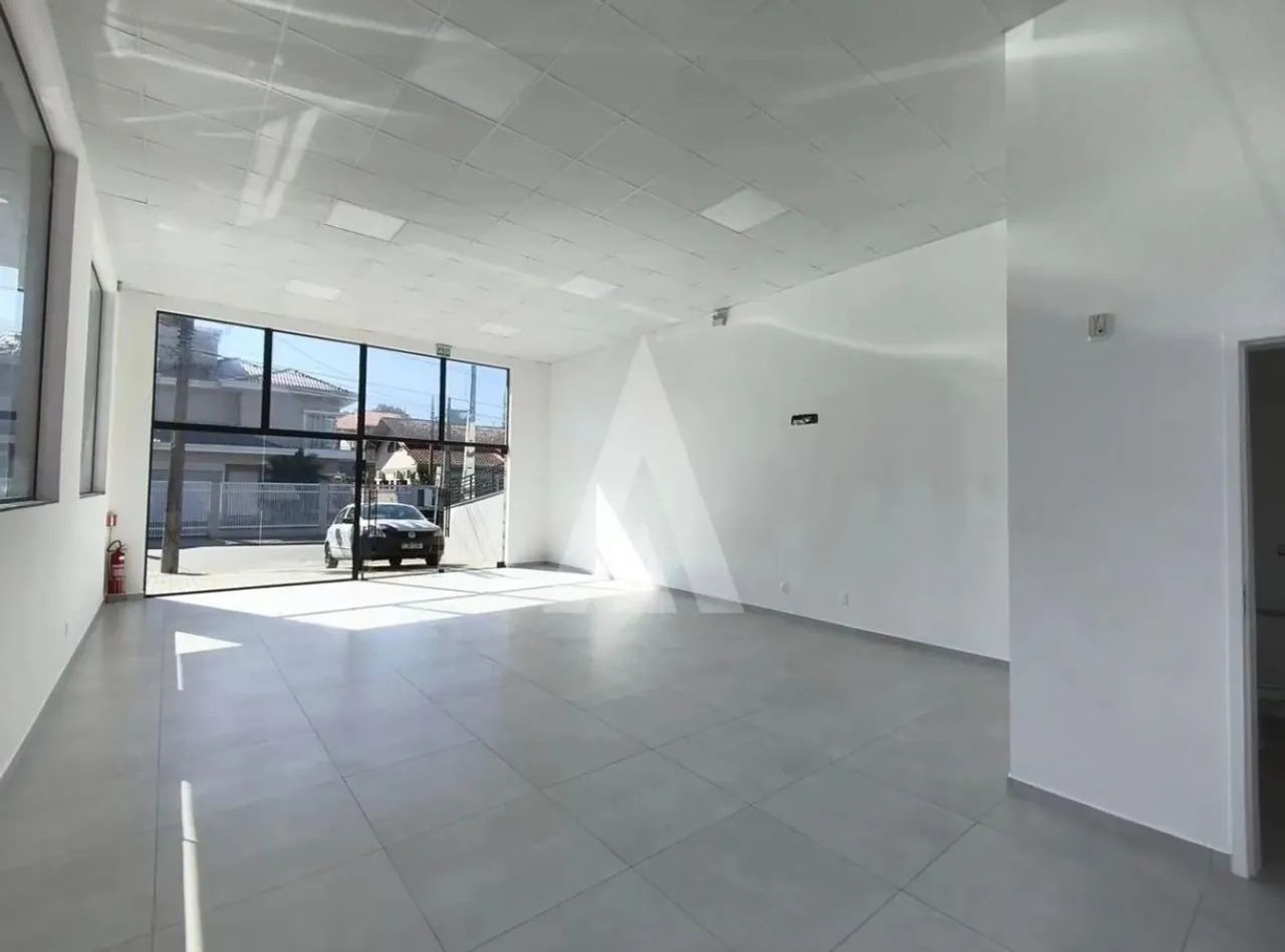 Procuro loja 70 a 110m2 para alugar em Jardim Camburi 