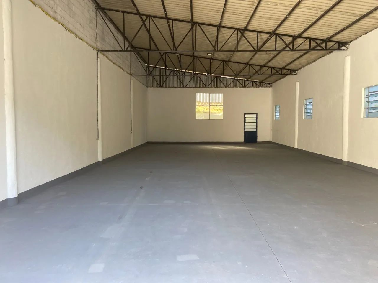 Galpão com viabilidade para edificação 6 andares - Foto 4