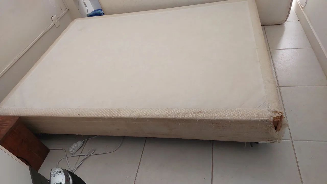 Doação de base de cama box - Foto 2