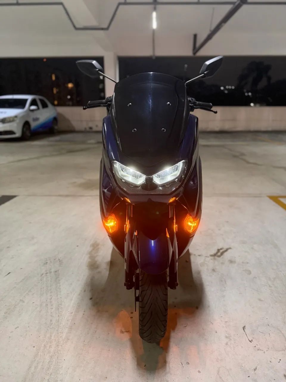 NMAX 160 2021 - Foto 2