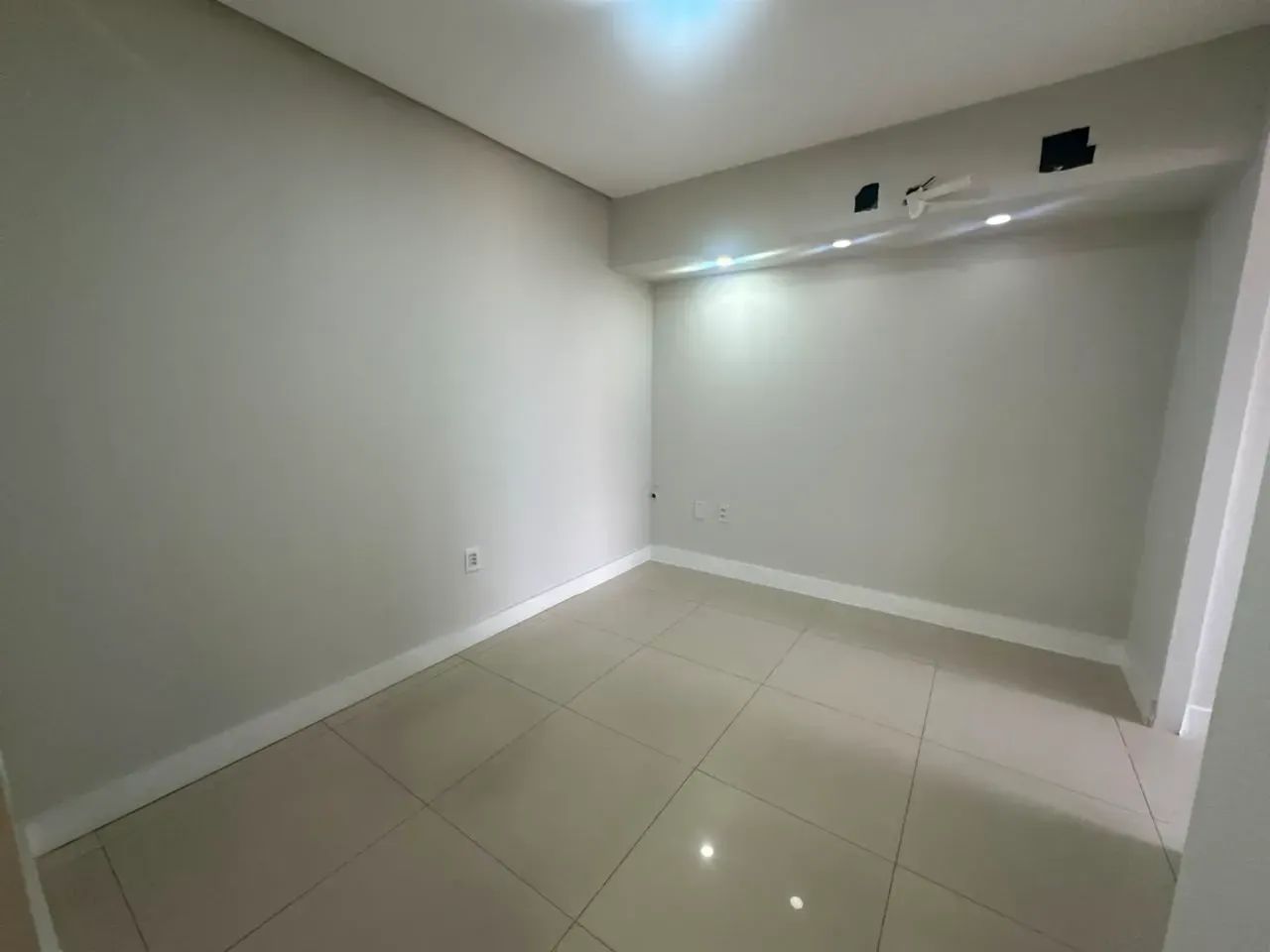 INFINITY CORPORATE - 66 M² - Foto 5