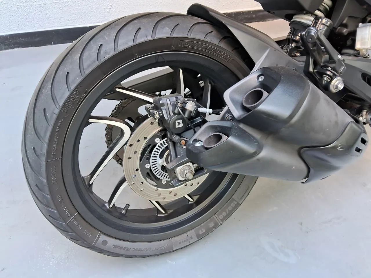 Bajaj DOMINAR 400  - Foto 2