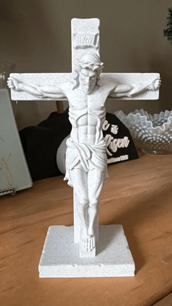 estatueta jesus na cruz - Foto 2