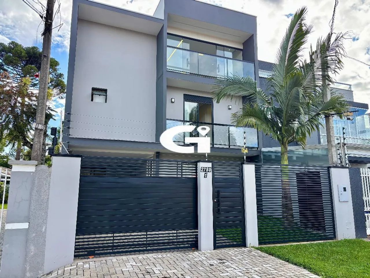 Triplex com terraço e jacuzzi no Hauer - 3 quartos, até 3 vagas e suíte com hidromassagem - Foto 2
