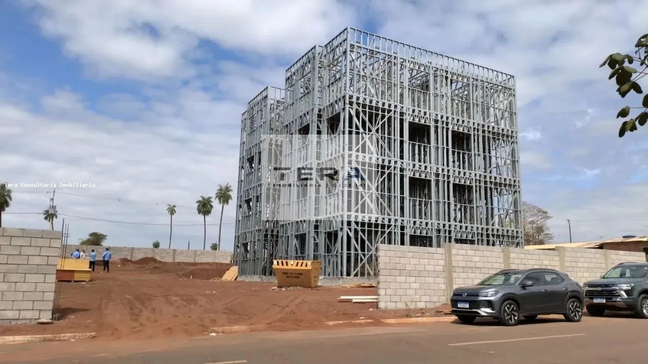 Prédio para Venda em Inocência, Centro, 2 dormitórios, 1 banheiro, 1 vaga - Foto 3