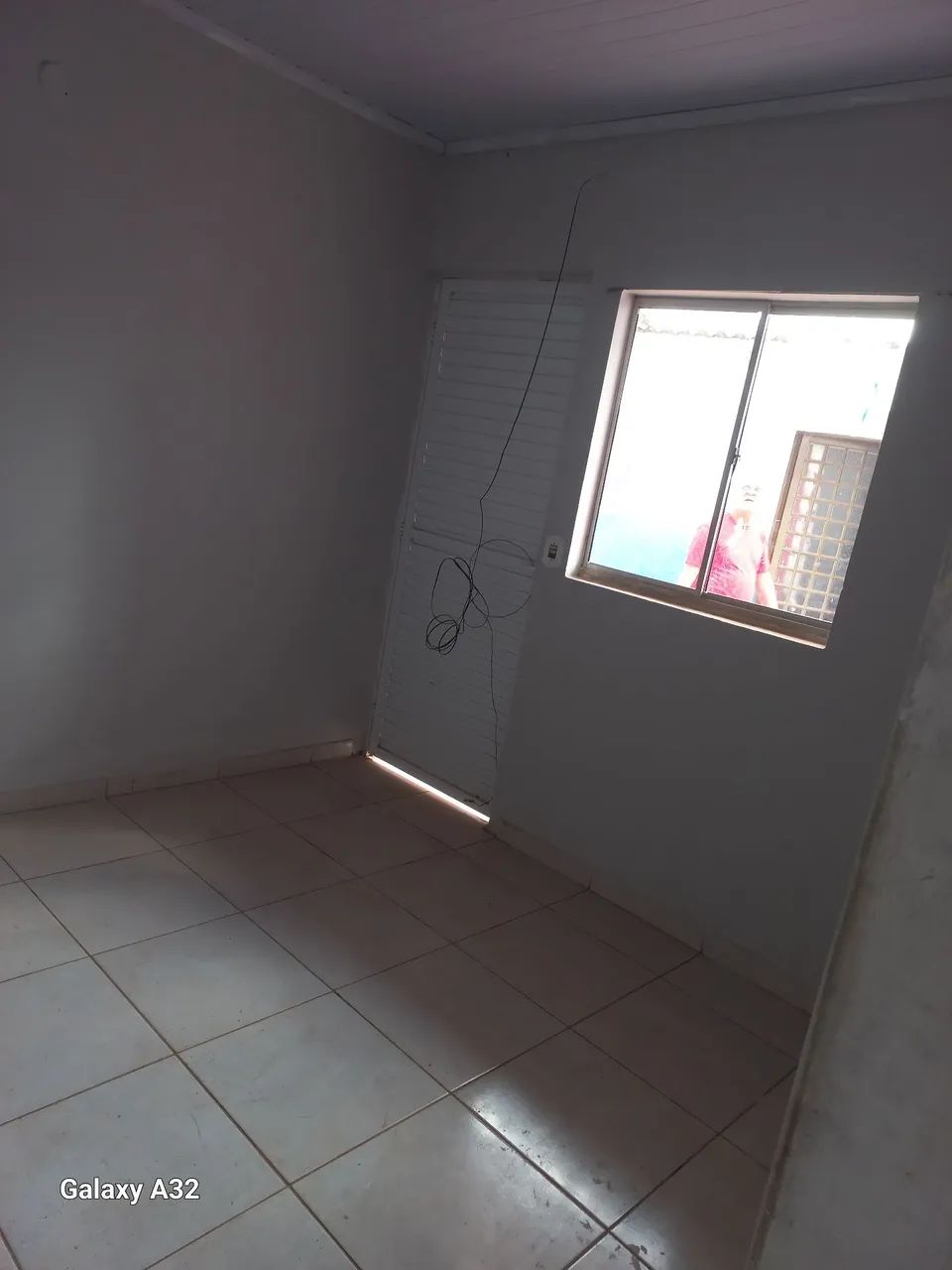 Lote com 4 casas separadas e independentes  - Foto 3