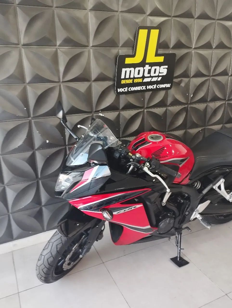CBR 650F ANO 2019 MUITO NOVA MESMO  - Foto 4